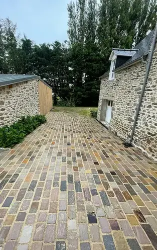 aménagement extérieur à Dol-de-Bretagne - image 4