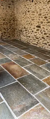 installation de piscine Saint-Méloir-des-Ondes-1