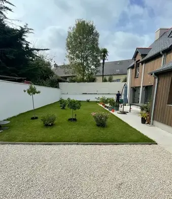 pose de portail Saint-Coulomb-5