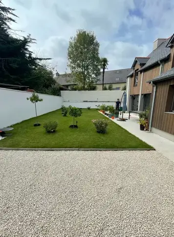 terrasse et jardin à Dinan - image 4