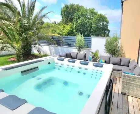 terrasse et jardin Dol-de-Bretagne-1